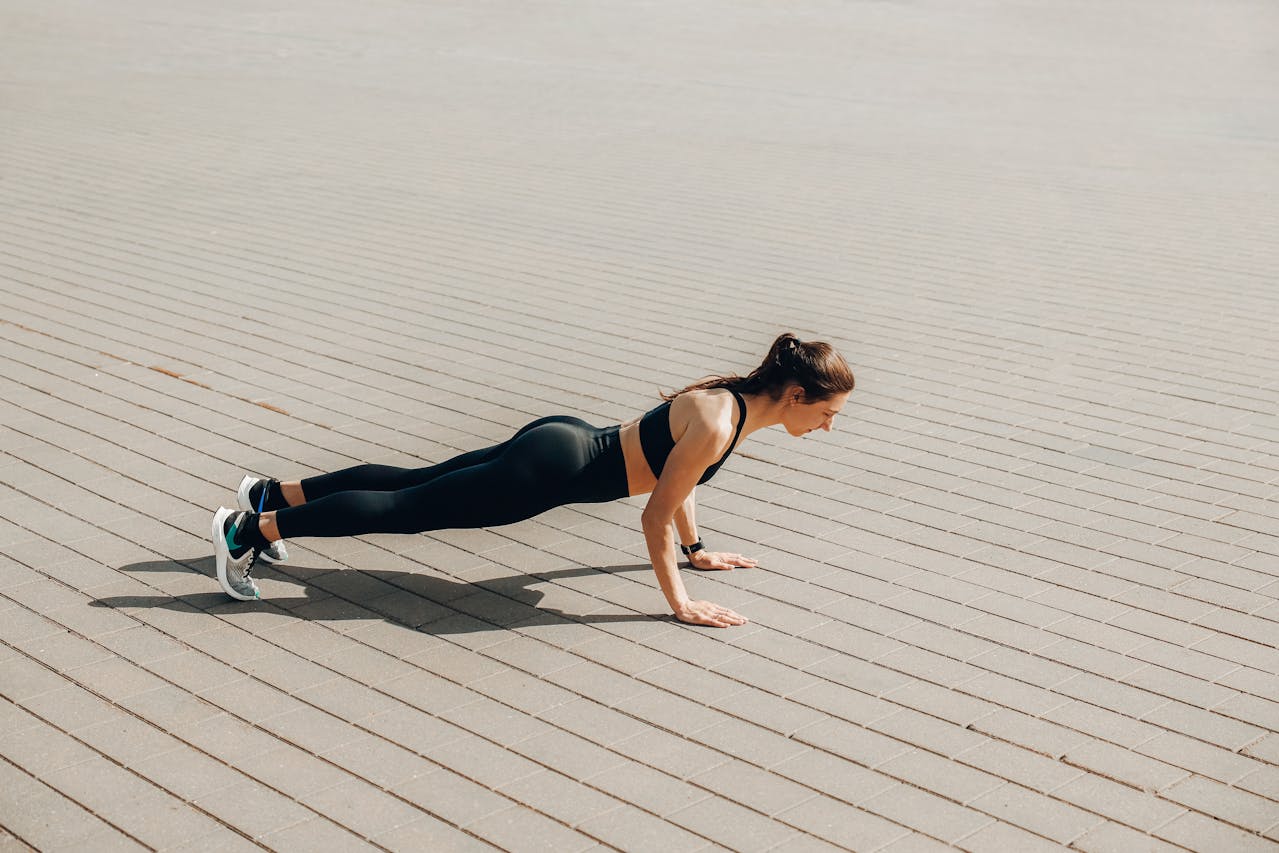 Woman doing isometric exercises